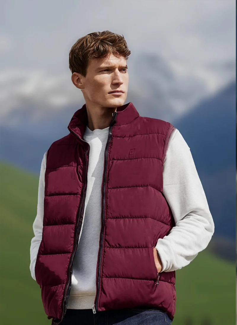 Urbano Fashion Urbano Fashion Men's Red Sleeveless Zippered Puffer Jacket